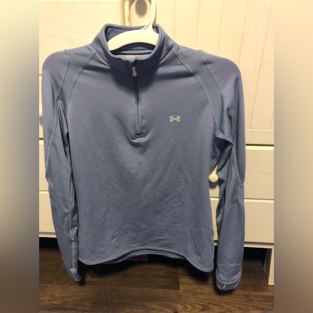 Women’s under Armour long sleeve